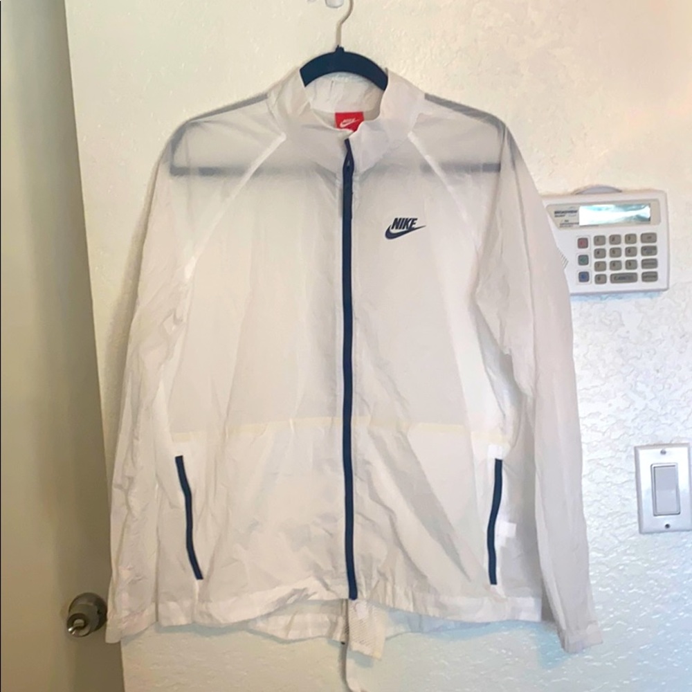 Nike wind breaker